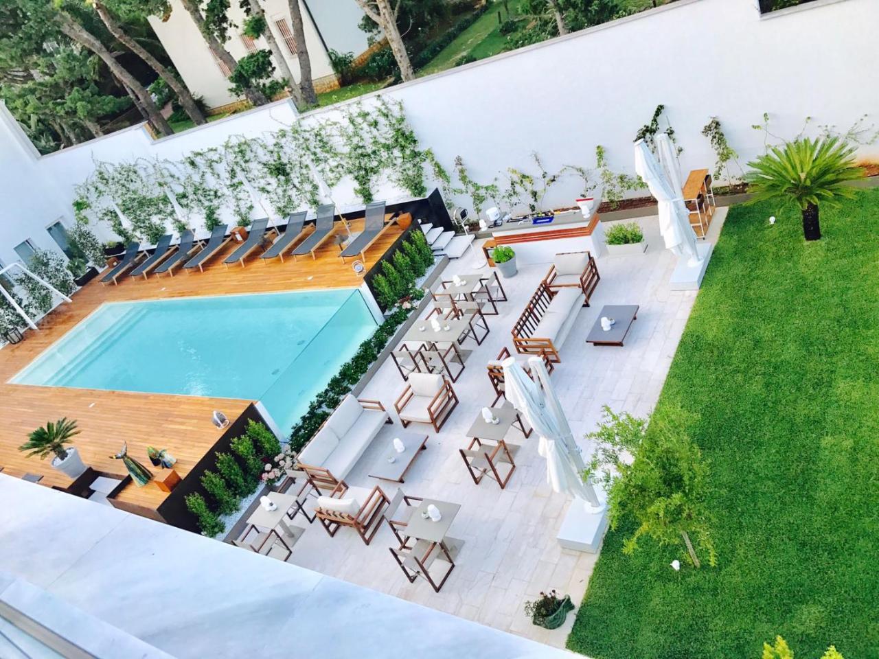 Unico Boutique Hotel D'Arte 몬델로 외부 사진